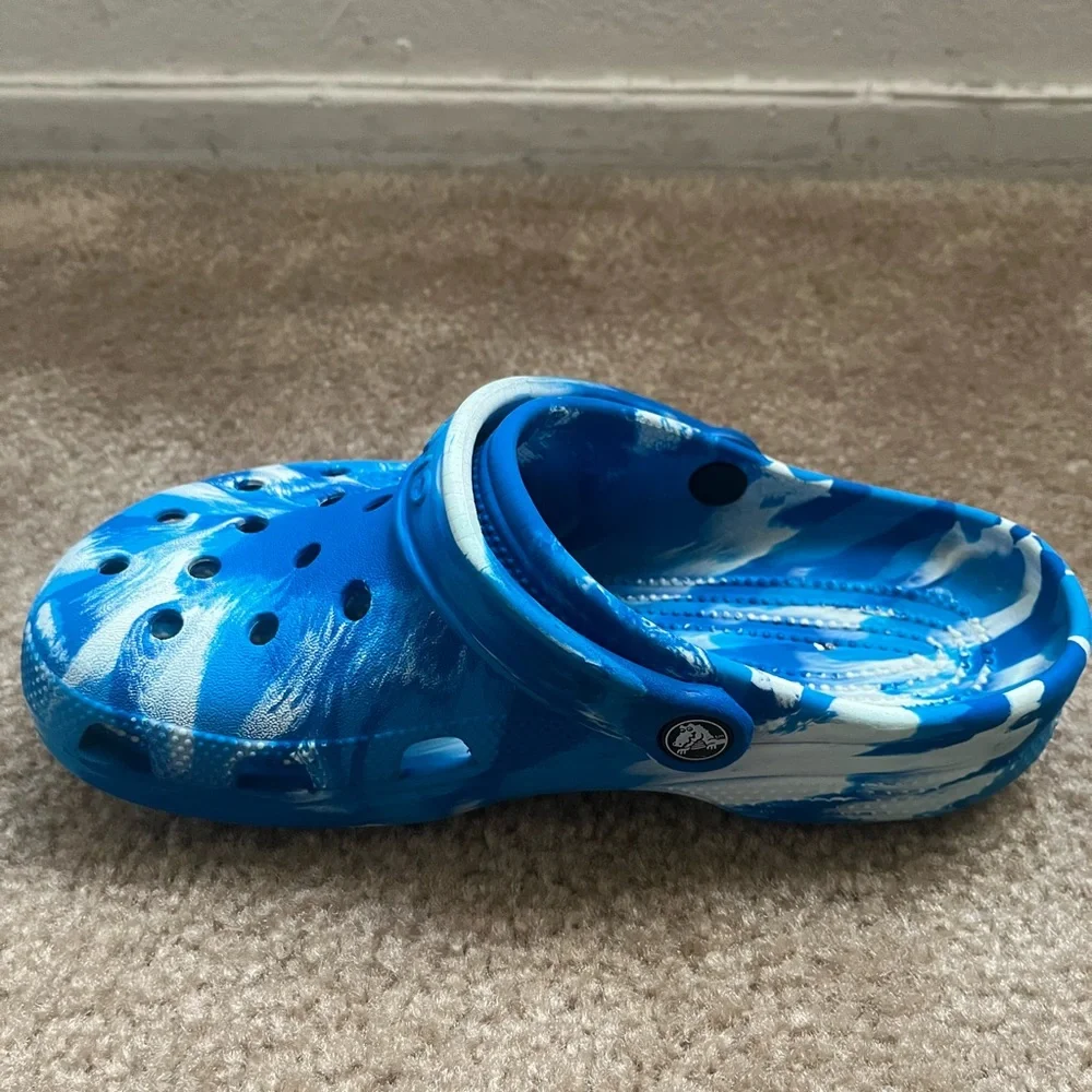 Crocs - Picture 8 of 13